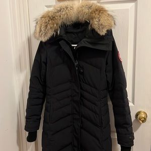 Canada Goose Lorette Parka in Navy XS